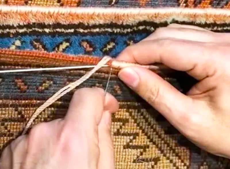 Restauration de tapis - ATELIER EXPERTAPIS sur Paris et dans toute la France : Réparation restauration de tapis et tapisserie : réparation des lisières, restauration des franges de tapis, traitement des trames, resserrage des nœuds de tapis, Relainage de tapiset reconstitution du velours, Création de teinte pour tapis, Ravivement des couleurs de vos tapis.  Intervention sur Paris (75) et dans toute la France. Atelier Expertapis